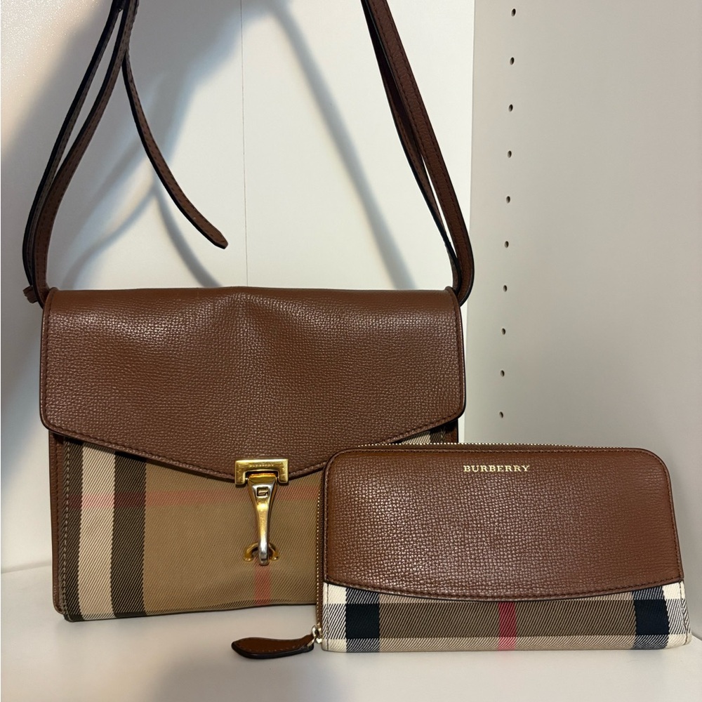 Burberry Brown and Tan Checkered Women's Bag Set